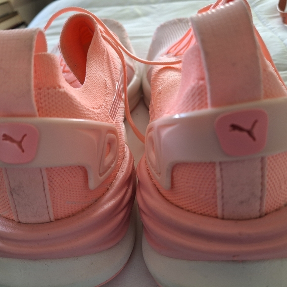 Men's Puma Nitro size 7.5 in lmelon pink. - Picture 3 of 6